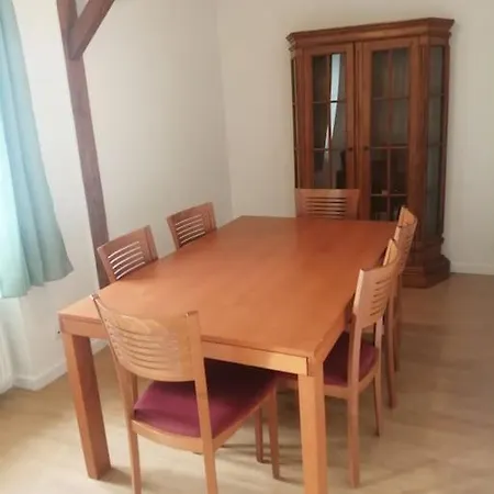 Maison Pleine De Charme